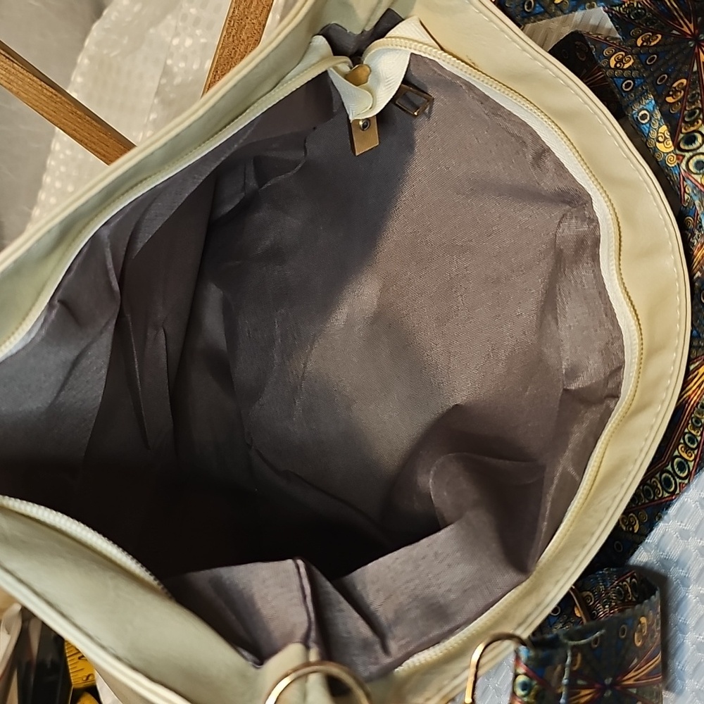 Elegant Light Brown Faux Leather Tote Bag - Picture 9 of 9